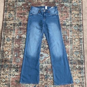 Wide legged Jeans bootcut low waist size 6